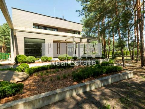 будинок за адресою Центральна вул.