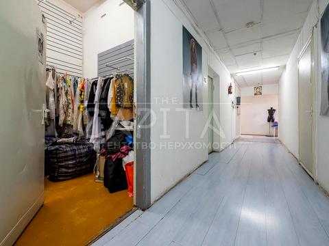 комерційна за адресою Червоної Калини просп. (Володимира Маяковського), 15-В