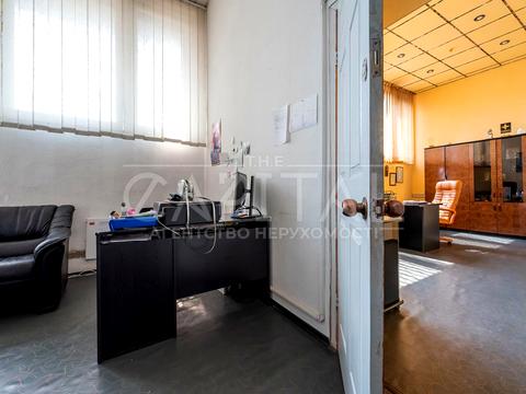 комерційна за адресою Червоної Калини просп. (Володимира Маяковського), 15-В