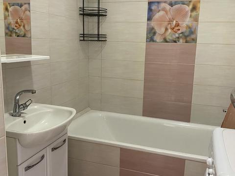 квартира по адресу Героев Полка "Азов ул. (Малиновского маршала), 4-В