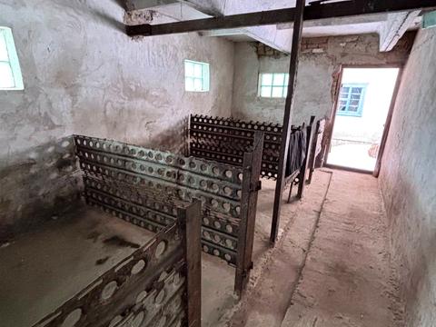 дом по адресу михайлп старицького, 48 а