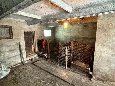 дом по адресу михайлп старицького, 48 а