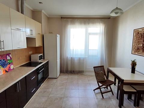 квартира за адресою Миколи Лаврухіна вул., 12