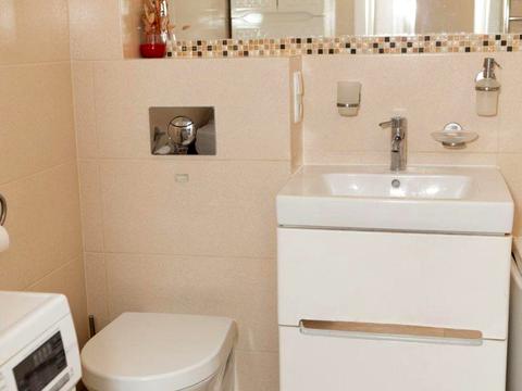 квартира за адресою Академіка Лебедєва вул., 1/5