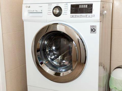 квартира за адресою Академіка Лебедєва вул., 1/5