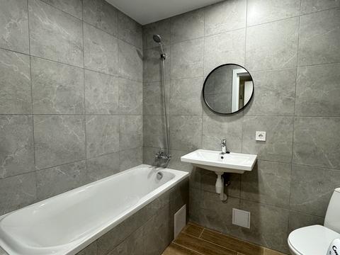 квартира за адресою Олега Мудрака вул. (Генерала Наумова), 1-Б