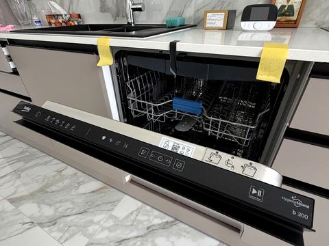 дом по адресу Молодіжна, 76