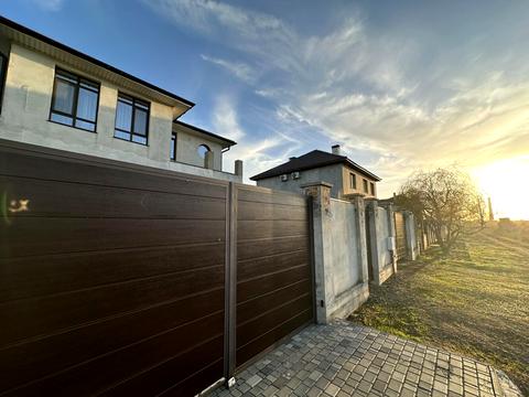 будинок за адресою смт. Таїрове, Рощевая