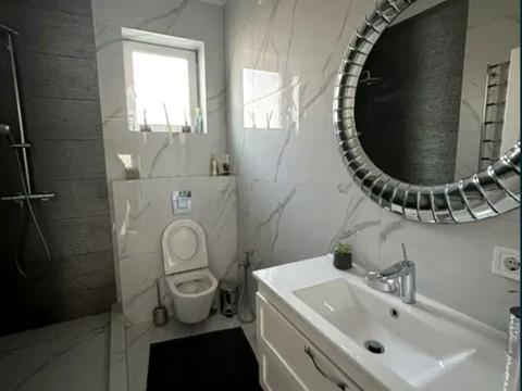 будинок за адресою смт. Таїрове, Рощевая