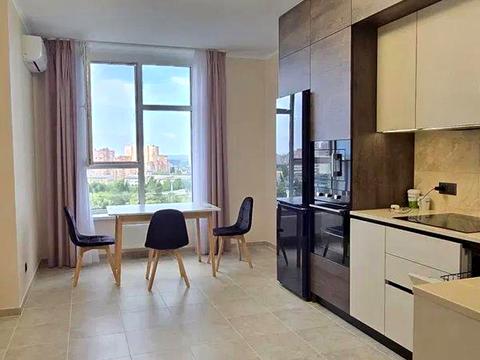 квартира за адресою Приладний пров., 10-В