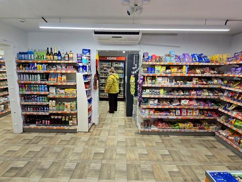 коммерческая по адресу Ревуцкого ул., 54