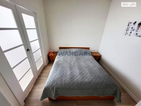 квартира за адресою Олега Антонова вул. (Карла Маркса), 13б