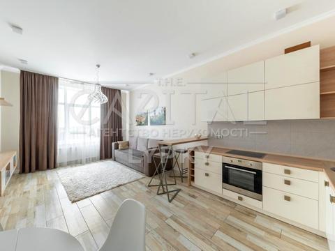 квартира за адресою Андрія Верхогляда вул. (Михайла Драгомирова), 15