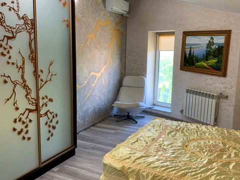 будинок за адресою Київ, Центральна вул.