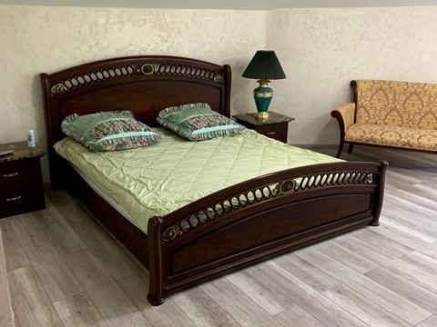 будинок за адресою Київ, Центральна вул.