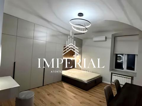 квартира за адресою Євгена Чикаленка вул. (Пушкінська), 9