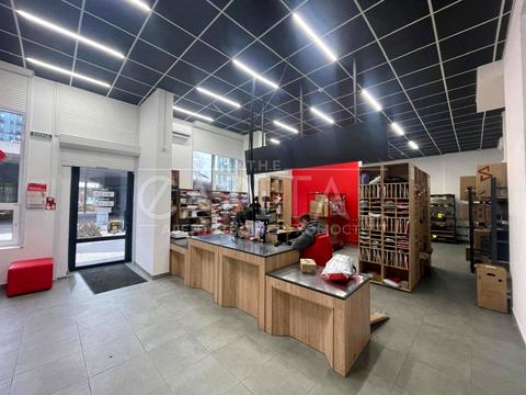 комерційна за адресою Тадея Рильського бульв., 3