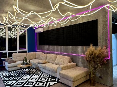 коммерческая по адресу Михаила Бойчука ул. (Киквидзе), 41-Б