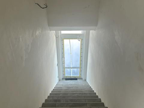 коммерческая по адресу Свободы ул. (Леніна), 22б