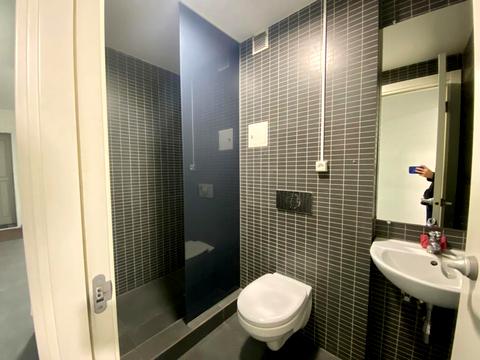 комерційна за адресою Володимира Вернадського вул. (Дзержинського), 35