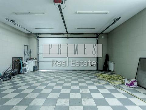 дом по адресу  ул.