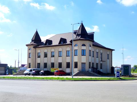 комерційна за адресою Гайсин, Центральна вул. (1 Травня), 80