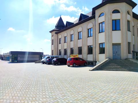 комерційна за адресою Центральна вул. (1 Травня), 80