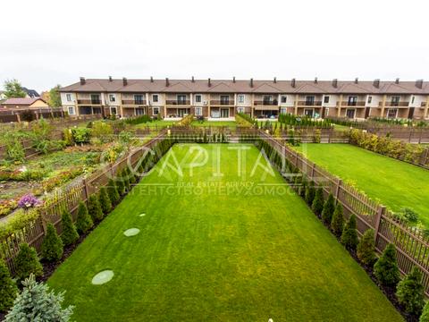 будинок за адресою Абрикосова вул.