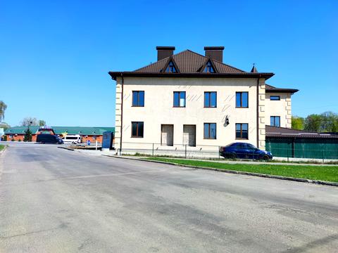 комерційна за адресою Центральна вул. (1 Травня), 80