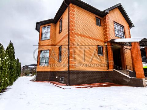 будинок за адресою Київ, Тодося Осьмачки вул. (Горького)