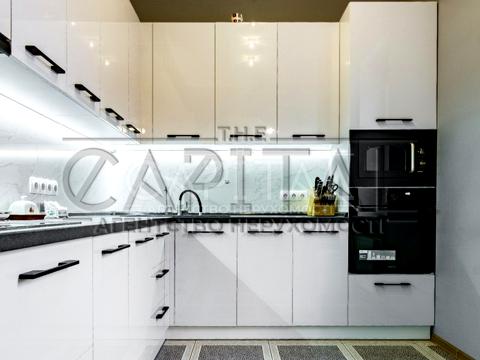 будинок за адресою Київ, Тодося Осьмачки вул. (Горького)