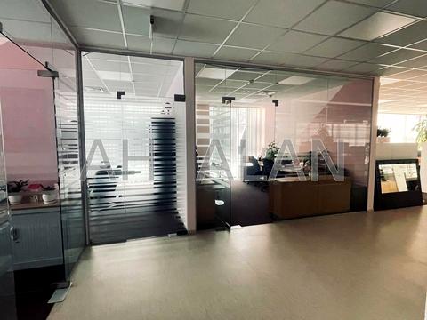 коммерческая по адресу Нововокзальная ул., 2