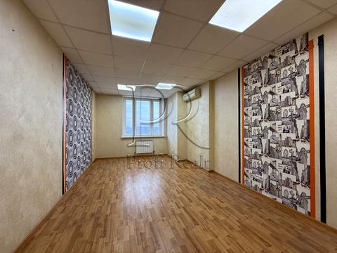 комерційна за адресою Київ, Здолбунівська вул., 9-Б