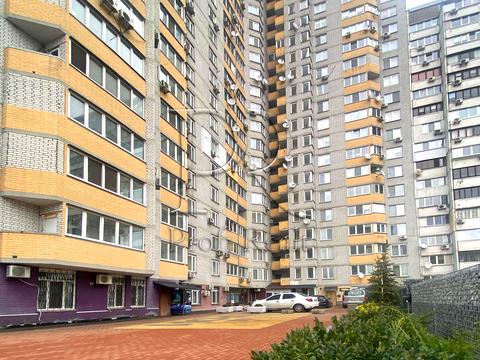 комерційна за адресою Київ, Здолбунівська вул., 9-Б