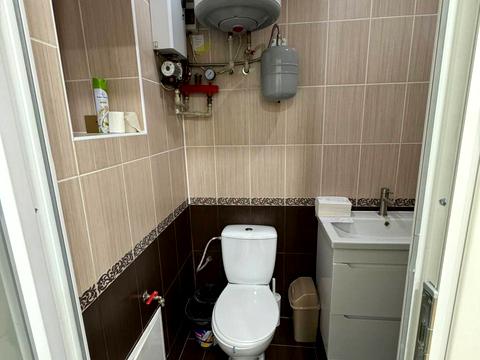 комерційна за адресою Лук'яна Кобилиці вул., 116