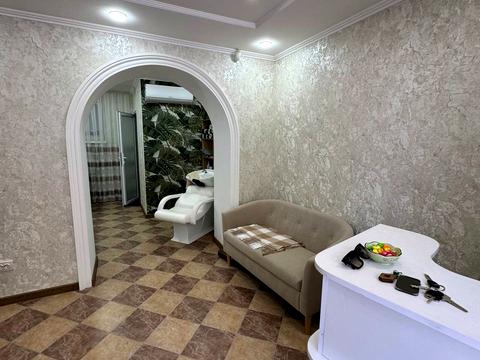 комерційна за адресою Лук'яна Кобилиці вул., 116