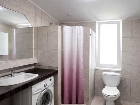 дом по адресу с. Хотяновка, Валовая ул., 11