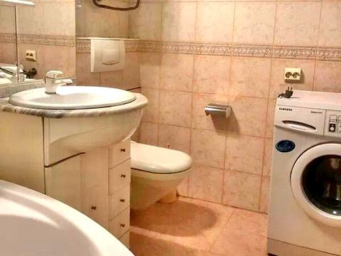 квартира за адресою Академіка Вернадського бульв., 5/19