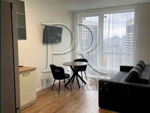 квартира за адресою Дніпровська набережна вул., 15-Є