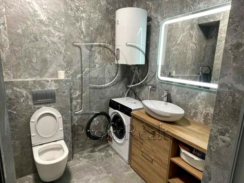 квартира за адресою Дніпровська набережна вул., 15-Є