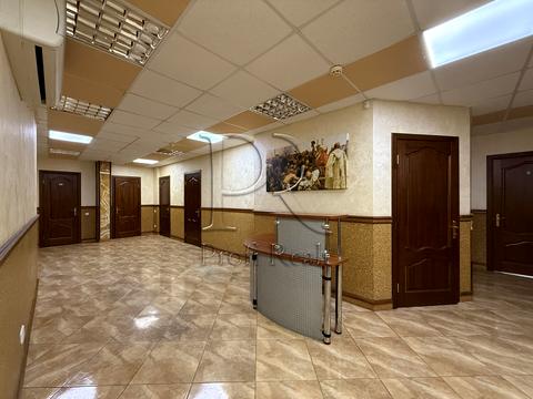 комерційна за адресою Здолбунівська вул., 9-Б