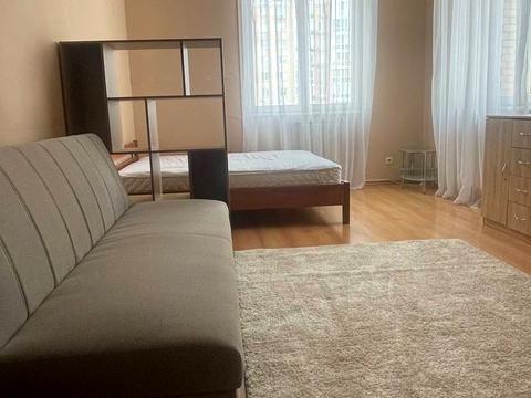 квартира по адресу Владимира Ивасюка просп. (Героїв Сталінграду), 8