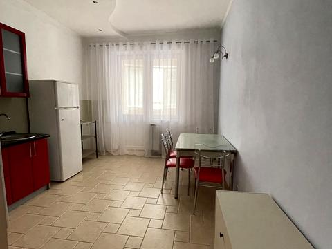 квартира за адресою Володимира Івасюка просп. (Героїв Сталінграду), 8