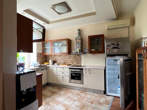 будинок за адресою Високовольтна вул., 21