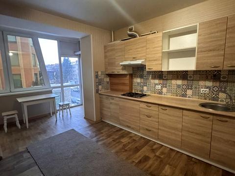 квартира за адресою Зарічанська вул., 3/2в