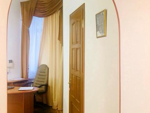 коммерческая по адресу Конная ул., 14