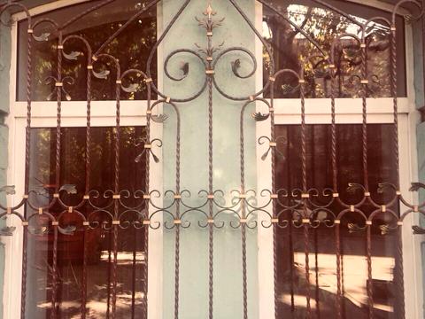 коммерческая по адресу Конная ул., 14