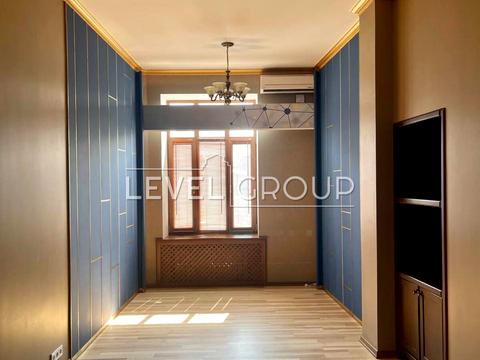 комерційна за адресою Шота Руставелі вул., 23