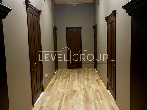 комерційна за адресою Шота Руставелі вул., 23