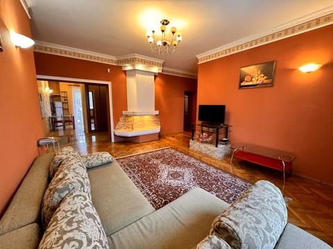 квартира по адресу Гетьмана Дорошенко ул. (Жовтневая), 71